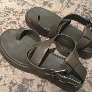 Beautiful Olive Green Women's Gladiator Sandal